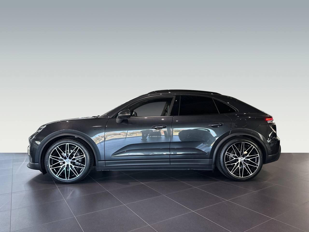 Porsche Macan Electrique 4 - 2025 - Joinsteer - #2