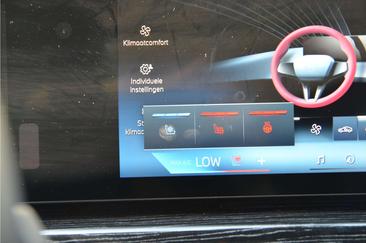 BMW I7 M Sport EDrive50 — photo 29