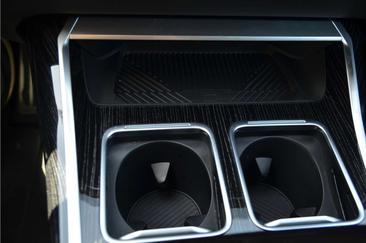 BMW I7 M Sport EDrive50 — photo 31