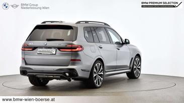 BMW X7 XDrive40d — photo 8