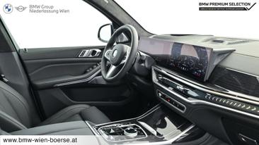BMW X7 XDrive40d — photo 32