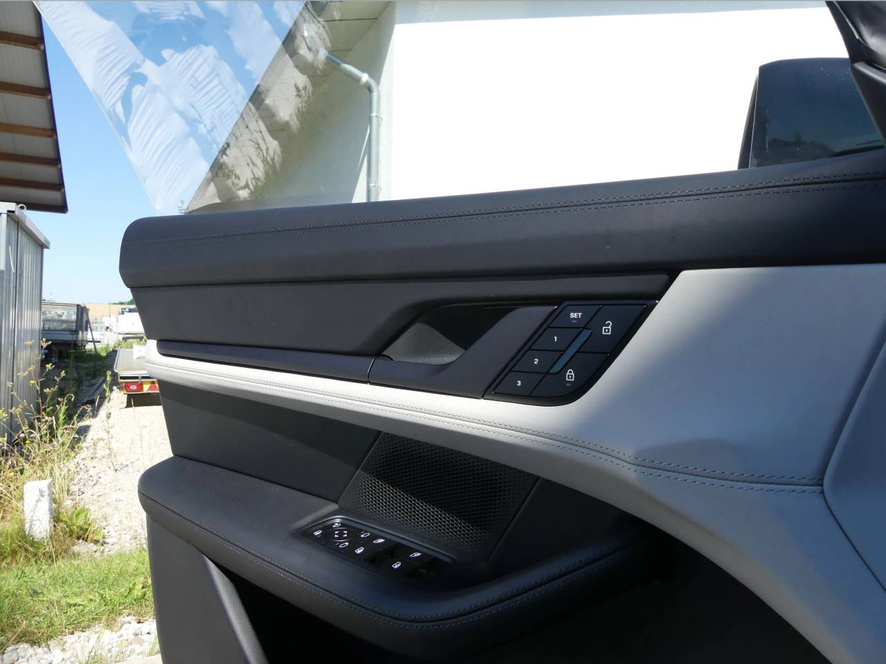 Porsche Taycan ph2 4S Cross Turismo - 2025 - Joinsteer - #15