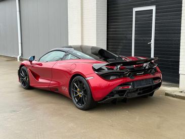 McLaren 720S — photo 13