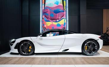McLaren 720S — photo 4