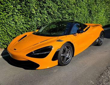 McLaren 720S — photo 3