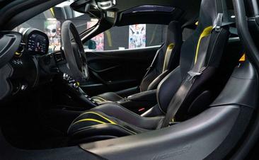 McLaren 720S — photo 8