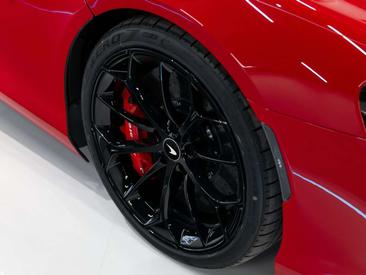 McLaren Artura — photo 9