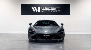 McLaren 720S — photo 2