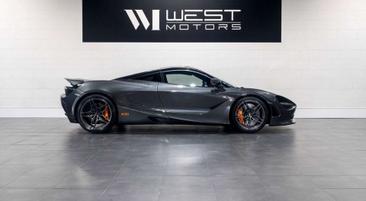 McLaren 720S — photo 3
