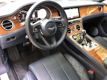 Bentley Continental GTC V8 — photo 4
