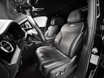 Bentley Bentayga V8 — photo 9