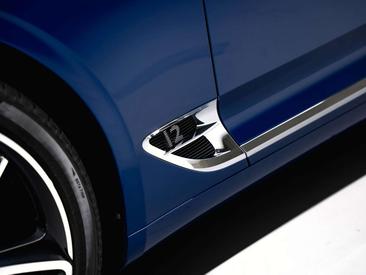 Bentley Continental GT W12 — photo 5