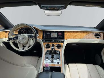 Bentley Continental GTC Cabriolet V8 — photo 7