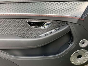Bentley Continental GT V8 S — photo 19