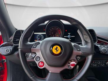 Ferrari 458 Italia — photo 9