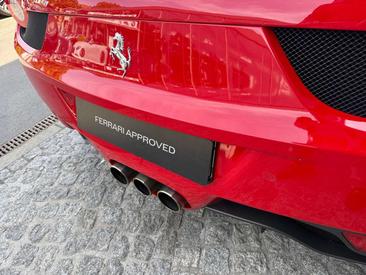 Ferrari 458 Italia — photo 17