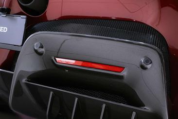 Ferrari SF90 Stradale — photo 12