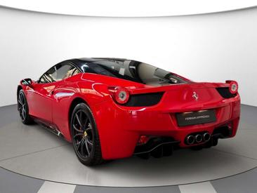 Ferrari 458 Italia — photo 20