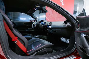 Ferrari SF90 Stradale — photo 23