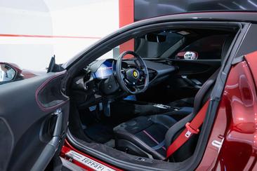 Ferrari SF90 Stradale — photo 31