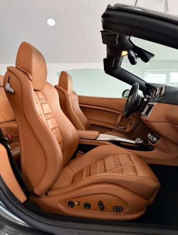Ferrari California — photo 3