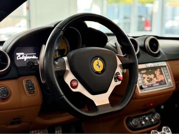 Ferrari California — photo 5