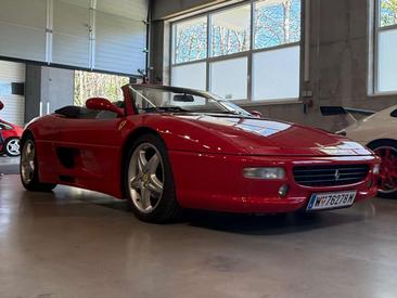 Ferrari F355 — photo 10