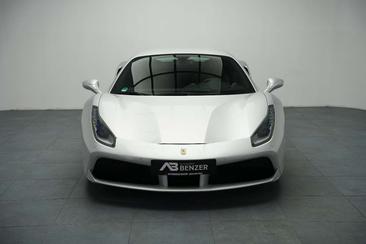 Ferrari 488 GTB — photo 2