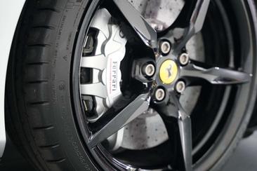 Ferrari 488 GTB — photo 10