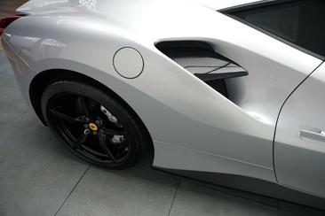 Ferrari 488 GTB — photo 40
