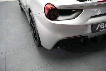 Ferrari 488 GTB — photo 41