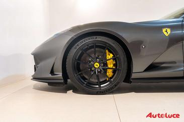 Ferrari 812 Superfast — photo 7