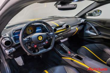 Ferrari 812 Superfast — photo 9