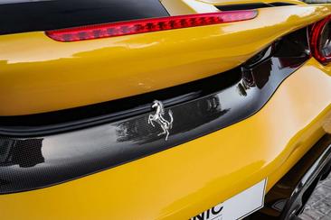 Ferrari 488 Pista — photo 10
