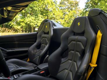Ferrari 488 Spider — photo 8