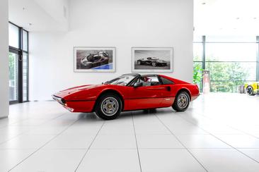 Ferrari 308 GTS — photo 2