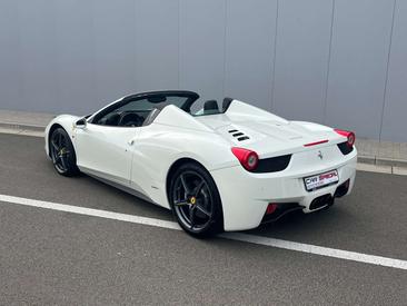 Ferrari 458 Spider — photo 11