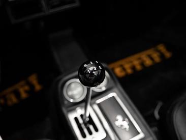 Ferrari 308 GTS — photo 10