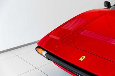 Ferrari 308 GTS — photo 14