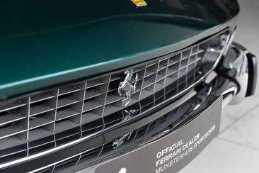 Ferrari 330 GT — photo 15