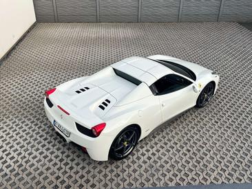 Ferrari 458 Spider — photo 27
