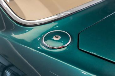 Ferrari 330 GT — photo 21
