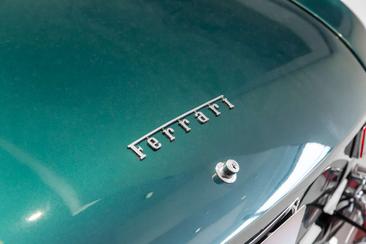 Ferrari 330 GT — photo 23