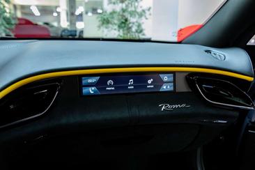 Ferrari Roma — photo 10