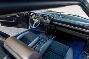 Ferrari 308 GT4 — photo 17