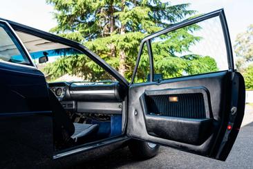 Ferrari 308 GT4 — photo 19