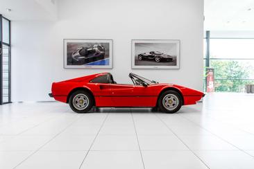 Ferrari 308 GTS — photo 41