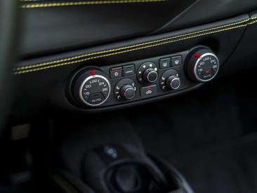 Ferrari 488 Spider — photo 49