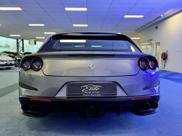 Ferrari GTC4Lusso — photo 5