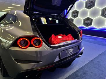 Ferrari GTC4Lusso — photo 17